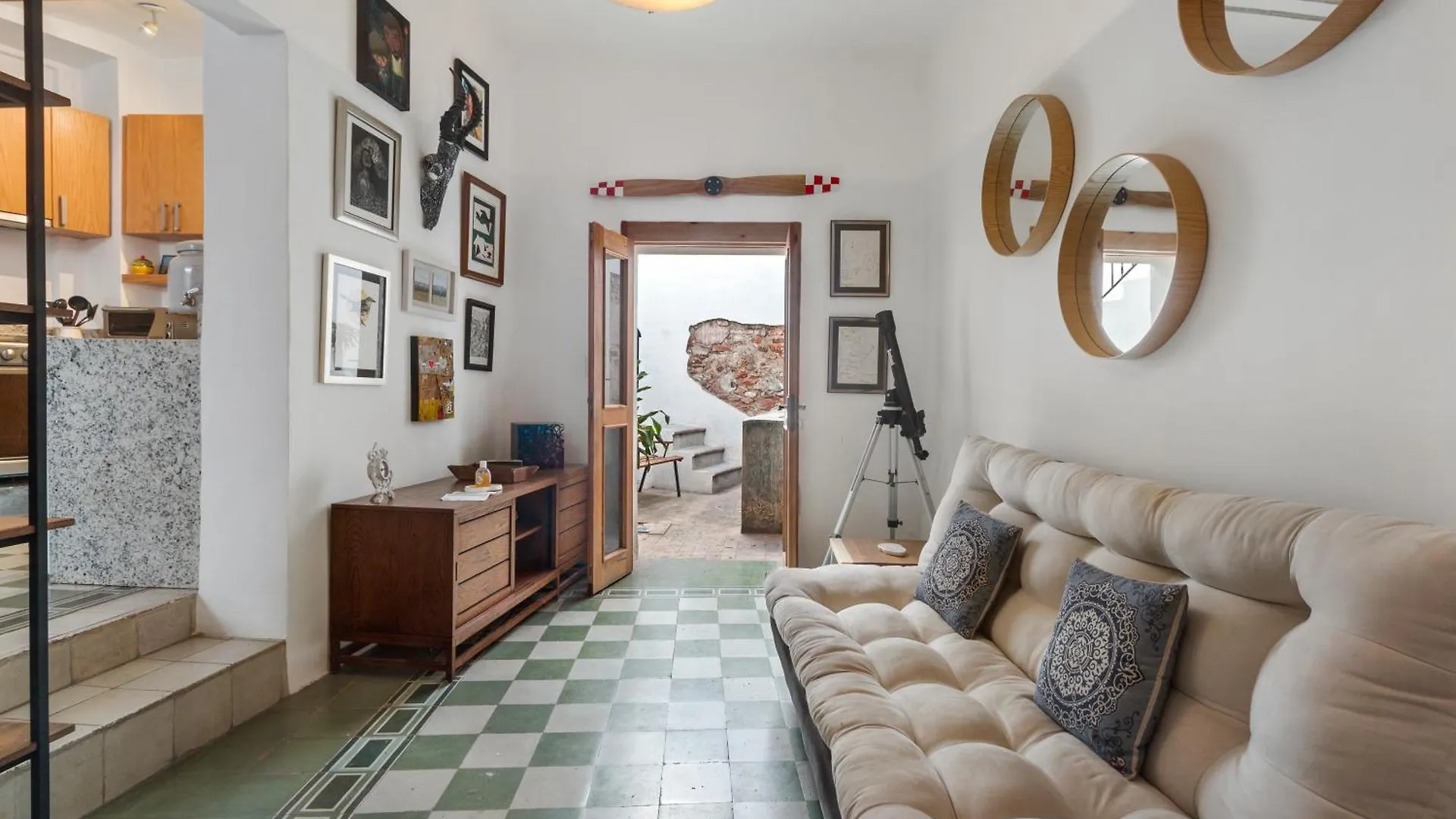 Apartment Suite En Centro Historico Terraza, Wifi, Desk, Ac Queretaro