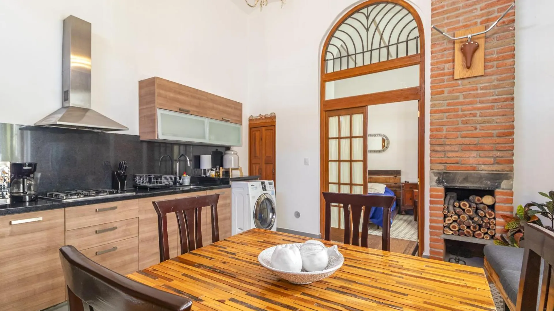 Suite En Centro Historico Terraza, Wifi, Desk, Ac Queretaro